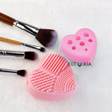 Eutuxia Makeup Brush Cleaner & Holder. Silicone Finger Glove. Portable Scrubber Tool for Cleaning Cosmetic Brushes & Beauty Blenders. Heart Scrubbing Board, Pad with Organizer. Small & Large Bundle.